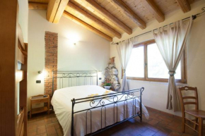 Гостиница Agriturismo BioBiò  Вобарно